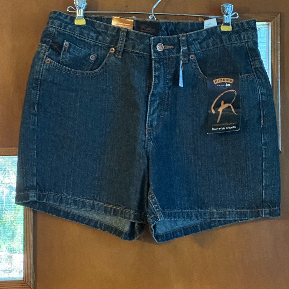 NWT Riders copper collection denim jeans. Size 9/10. Juniors.